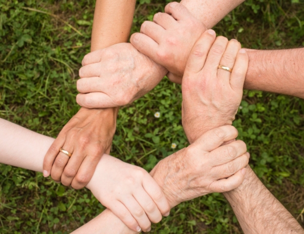 hands